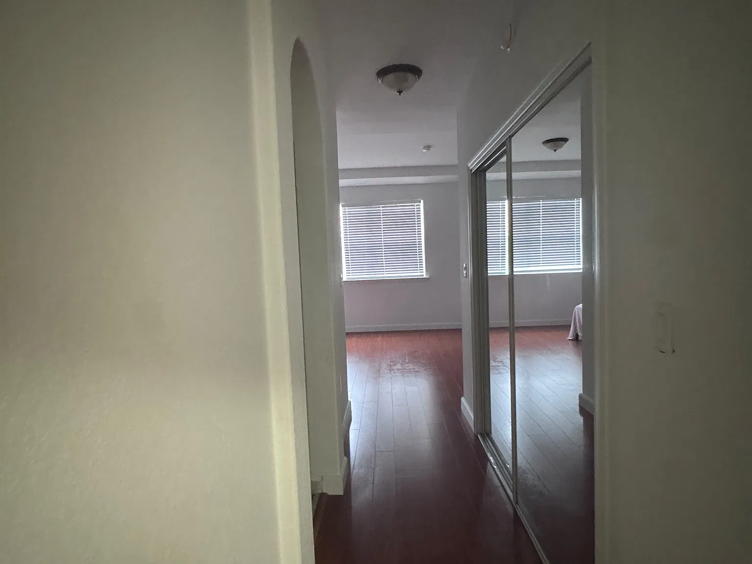 3 bed, 2226 sqft, $3,750 — Photo 3