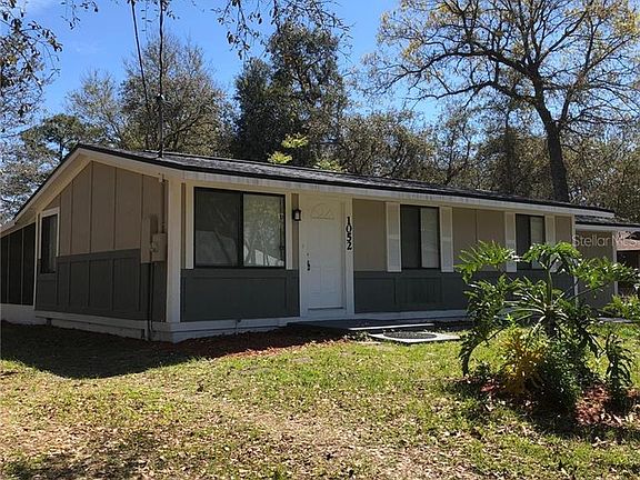 2nd image of 1052 Gage Ave