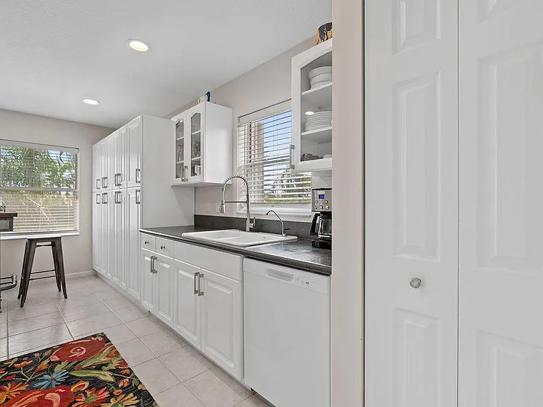 8050 Aberdeen Dr #202 — Photo 24