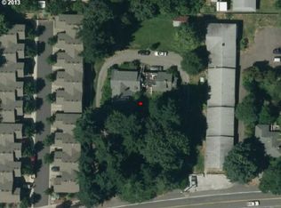 NE Fremont St, Portland, OR 97220