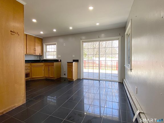 5th image of 18 Reservoir Road