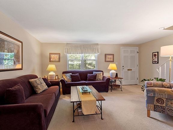 2nd image of 4 Village Green Dr Unit 4