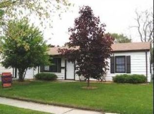 615 Lynn Ave, Romeoville, IL 60446