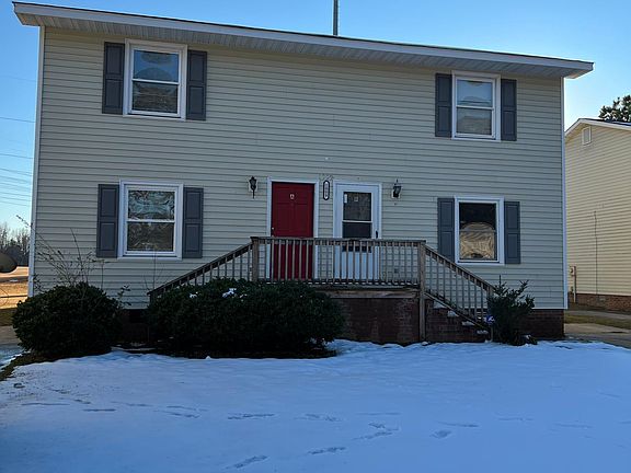 2nd image of 1009 Westover Dr #A