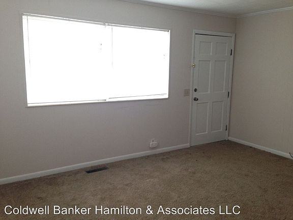 3rd image of 2615 Grove Ave SE APT B