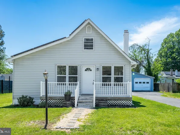 3718 4th Ave, Edgewater, MD 21037