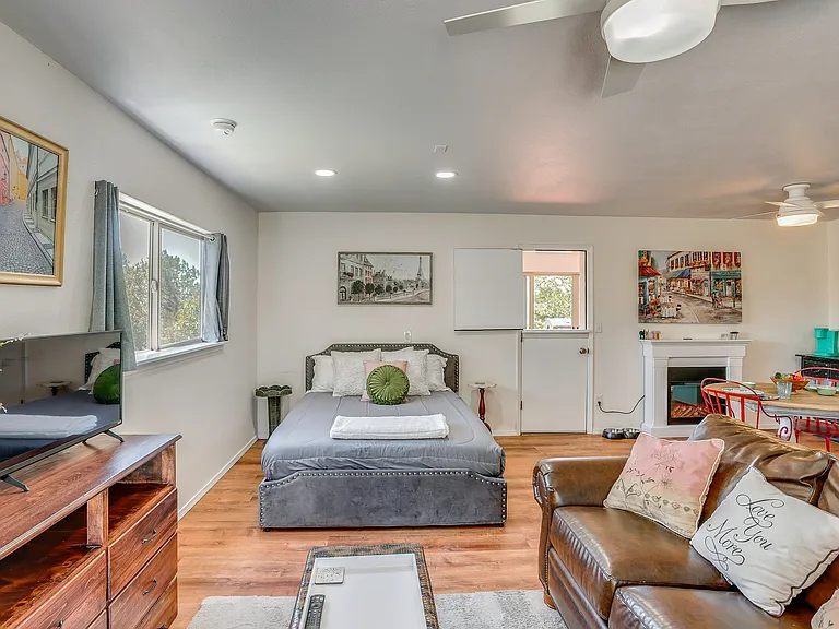 Bedroom, LR, door to sunroom