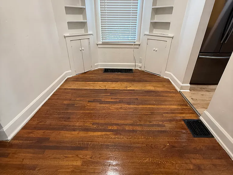 120 W Walnut St #A — Photo 6
