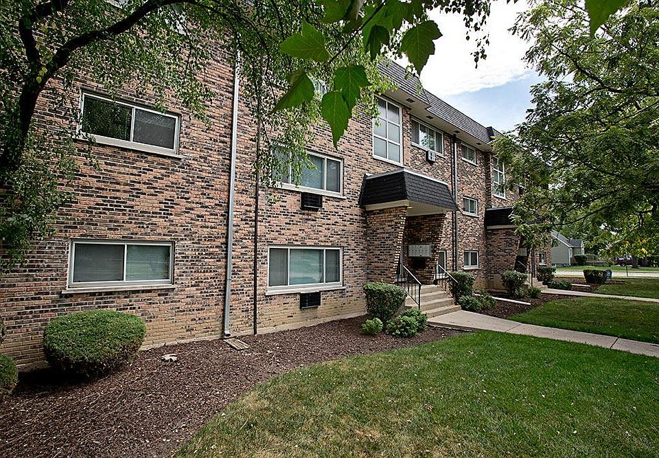 1st image of 1005 Argyle St APT 1B