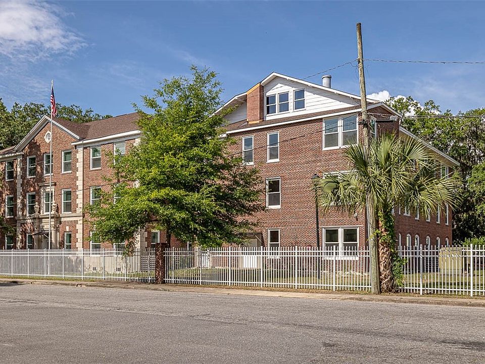 1st image of 519 Norwich St #207