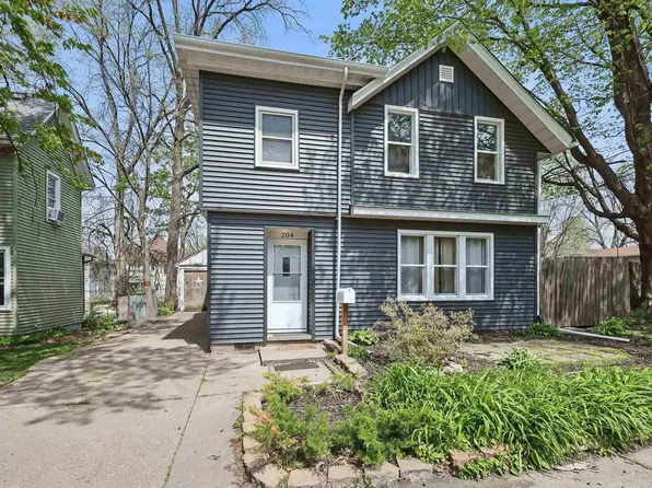 204 E 18th St, Davenport, IA 52803