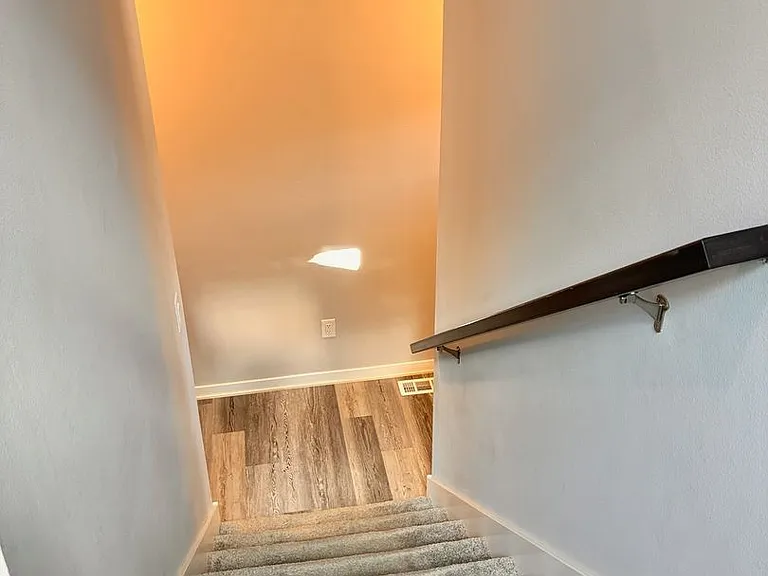 15133 Foxglove Ln — Photo 32