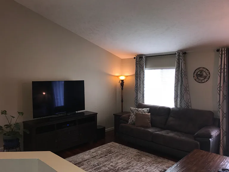 14451 Reynolds St — Photo 9