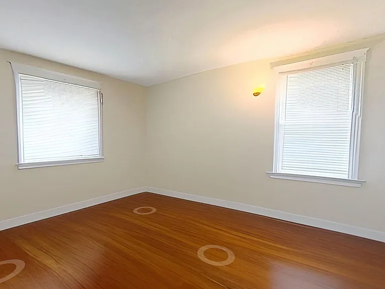 2545 Vestry Ave — Photo 9