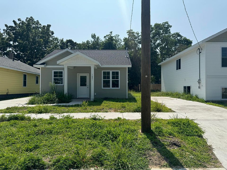 1st image of 1081 Sophia St
