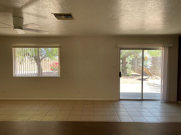 4th image of 836 W Howe St
