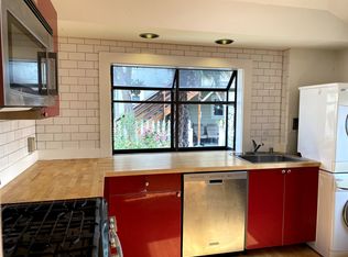 5253 Lawton Ave, Oakland, CA 94618