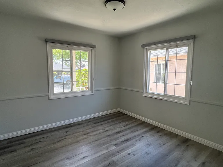 1115 S El Molino St — Photo 19