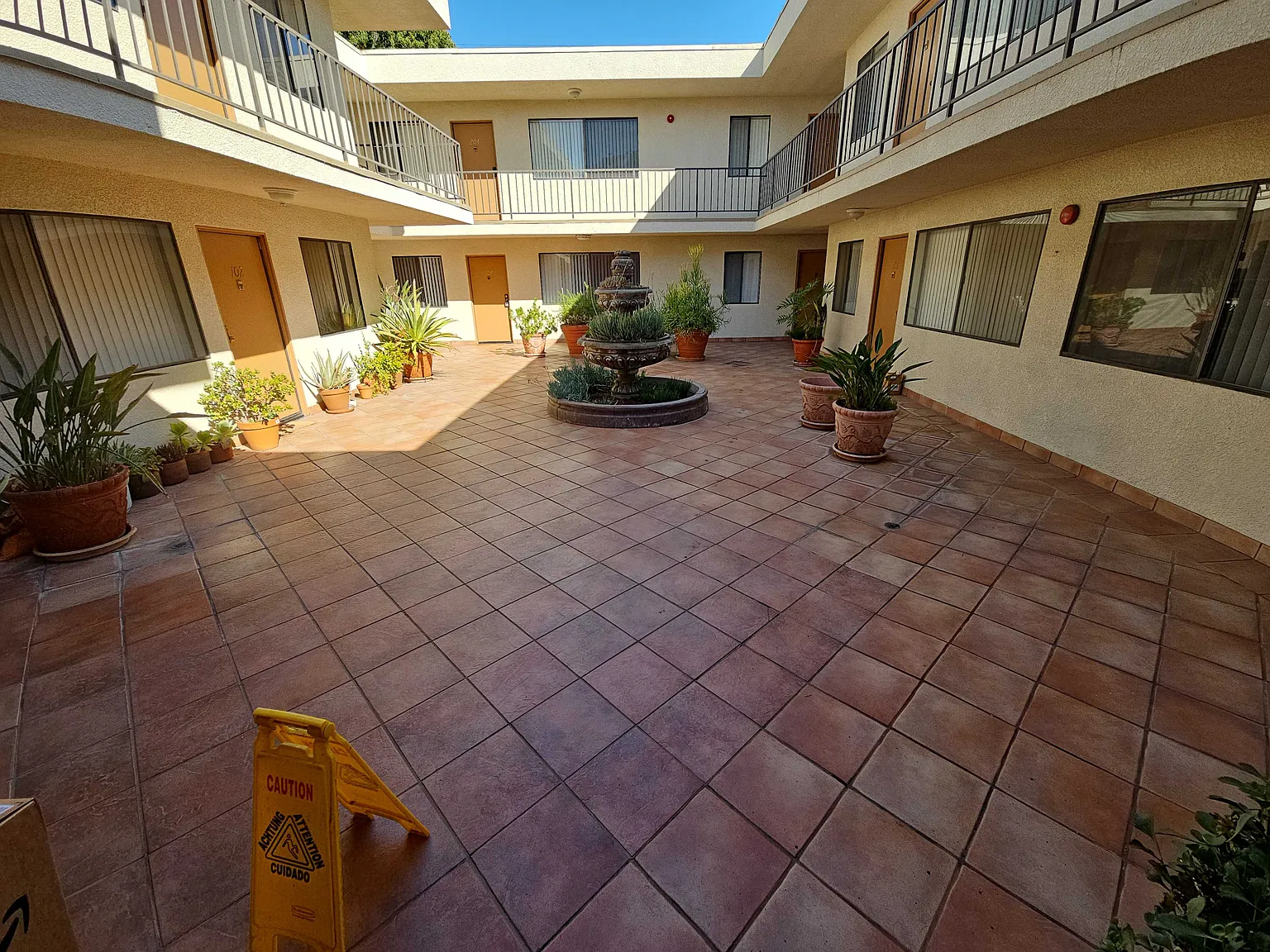2 bed, $2,795 — Photo 2
