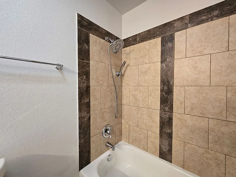2500 Westcliff Rd #A/B — Photo 15