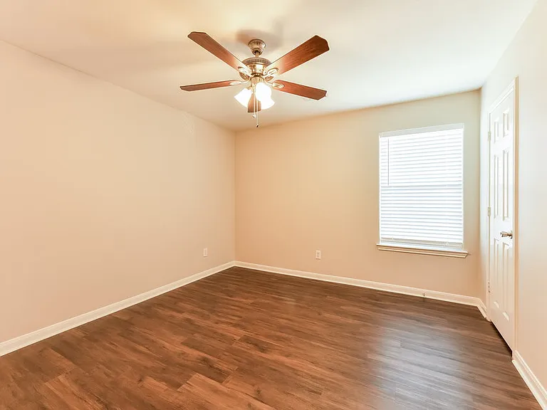 4518 Nueces River Loop — Photo 14