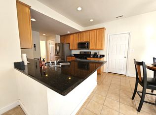 121 Teal Ln, Cambridge, MD 21613