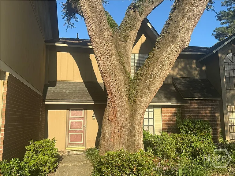 459 Mall Blvd #23 — Photo 1