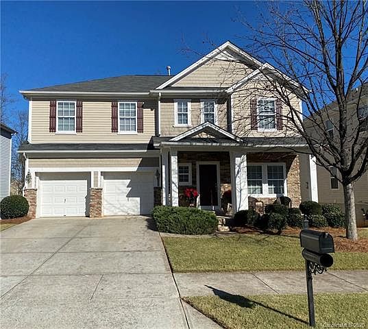 1st image of 111 Silverspring Pl