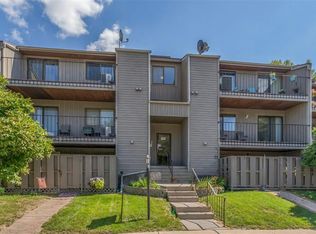 6835 Preston Terrace Ct SW, Cedar Rapids, IA 52404