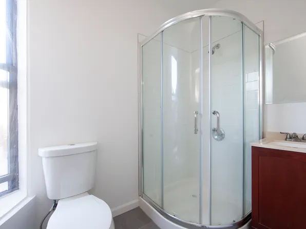 229 East 11th Street image 5 of 23