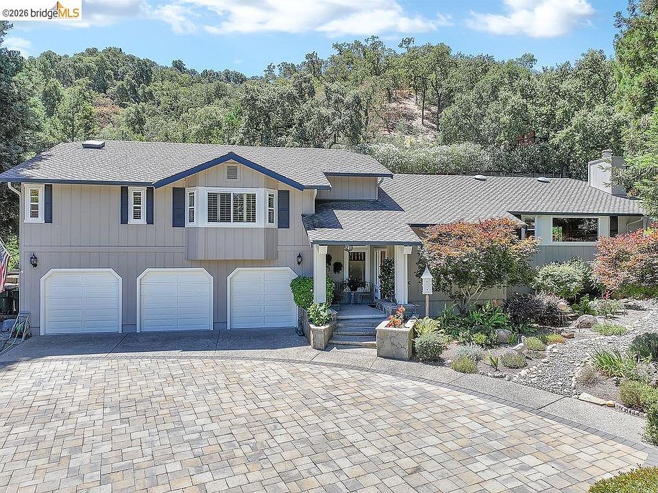1st image of 2090 Pebble Dr