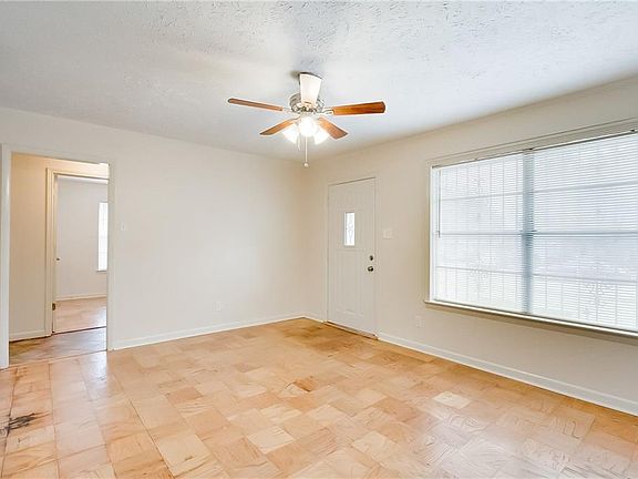 5th image of 781 Jadewood Dr