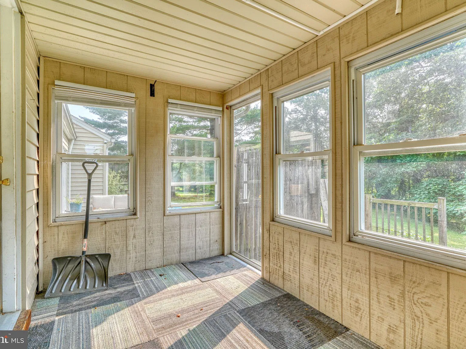 2 bed, 2.0 bath, 1100 sqft, $1,695 — Photo 4