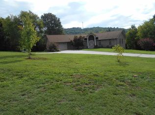 200 N East St, Decatur, TN 37322