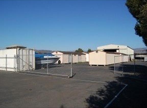 4th image of 17700 Serene Dr
