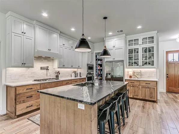 1791 Baylee Ln, Choctaw, OK 73020