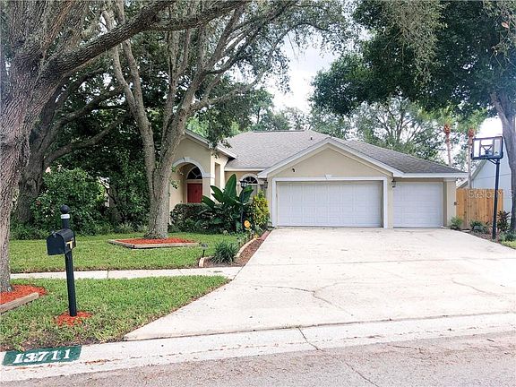 2nd image of 13711 Whitebark Pl