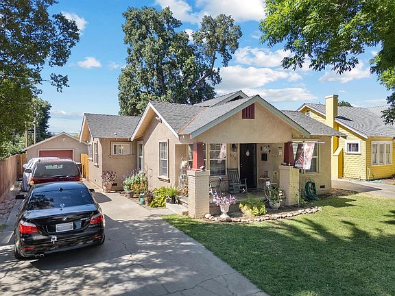 3rd image of 626 Downey Ave
