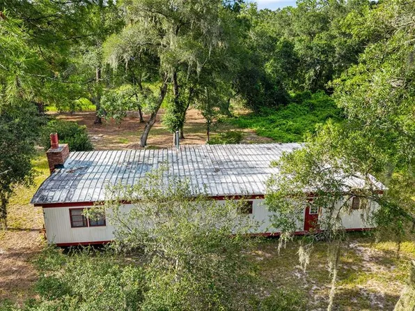 18631 SE 106th Pl, Ocklawaha, FL 32179