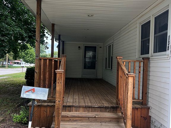 2nd image of 138 Truman St