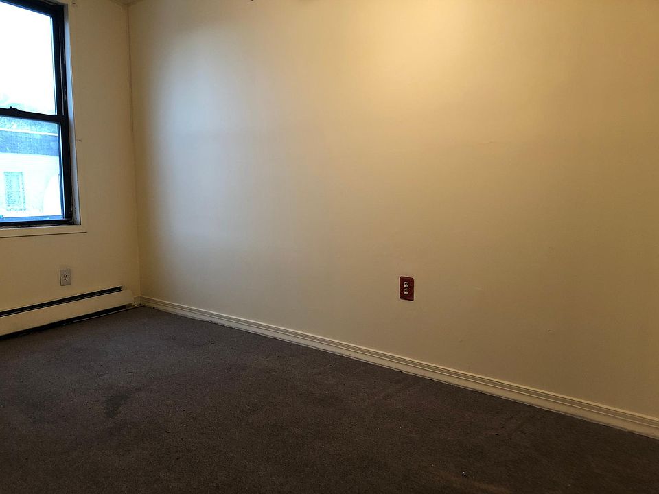 2nd image of 117 Ocean Ave #21F