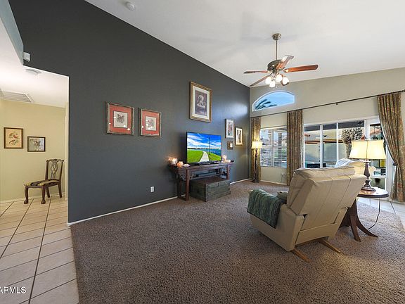 5th image of 12712 W WILSHIRE Drive