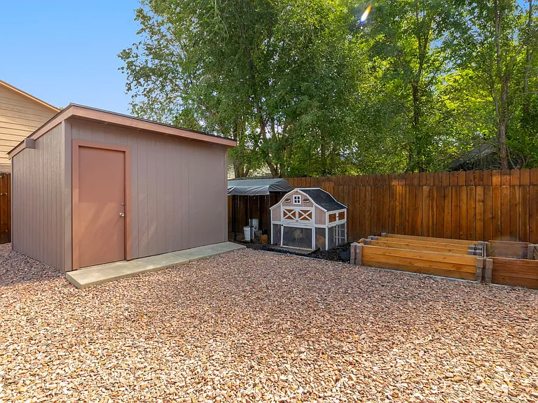 3117 Moonbeam Cir S — Photo 33