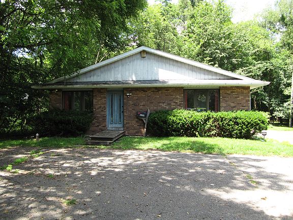 2nd image of 1550 W East Ave