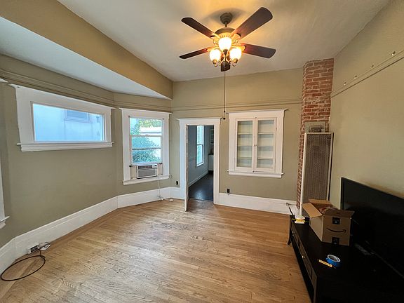 4th image of 2307 Q St APT 2