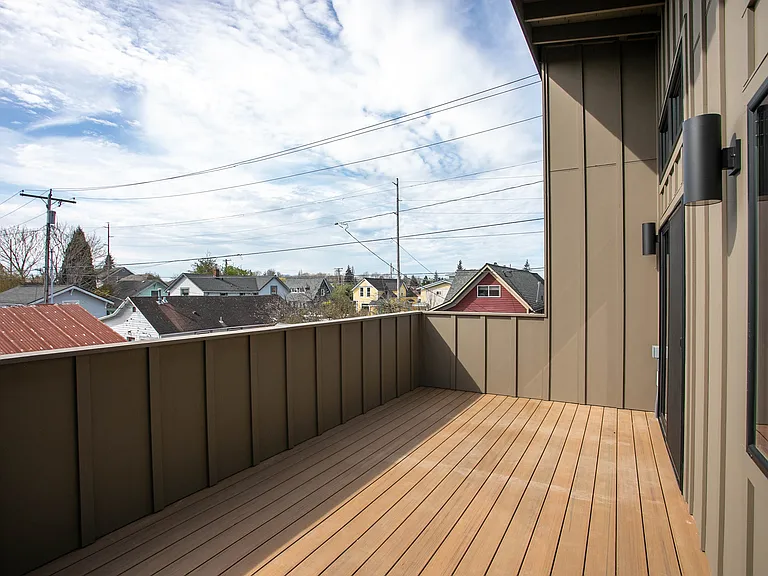 2517 Vallette St #101 — Photo 7
