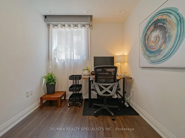 5289 Highway 7 #D902 — Photo 16
