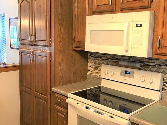 3rd image of 33 Greenwood Village St #43