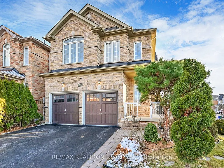 275 Peak Point Blvd — Photo 2