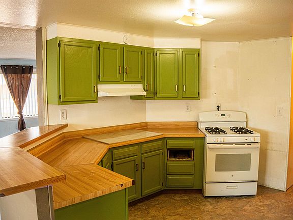 4th image of 416 1/2 Alamo St